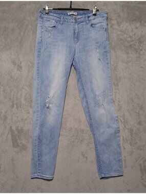 Pull & Bear 30"W Denim Jeans Blue Light Wash Mid Rise Casual Style